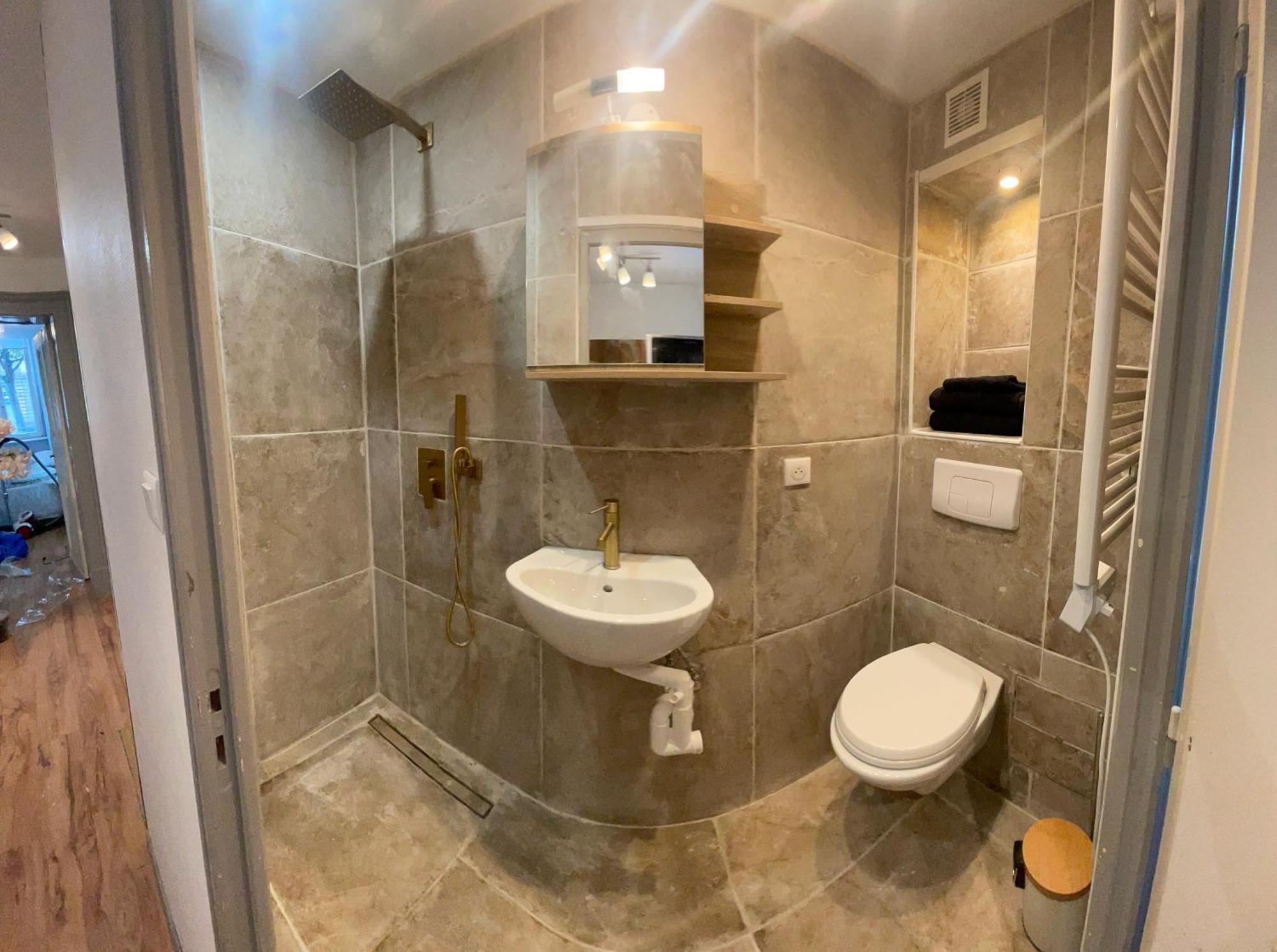 Strasbourg Petit Cocon Emplacement Ideal Centre Ville, Place De Pierre Rdc 25M2 Exterior foto